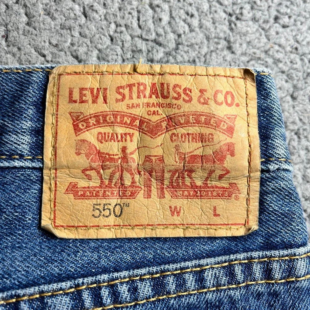 Levis levi 550